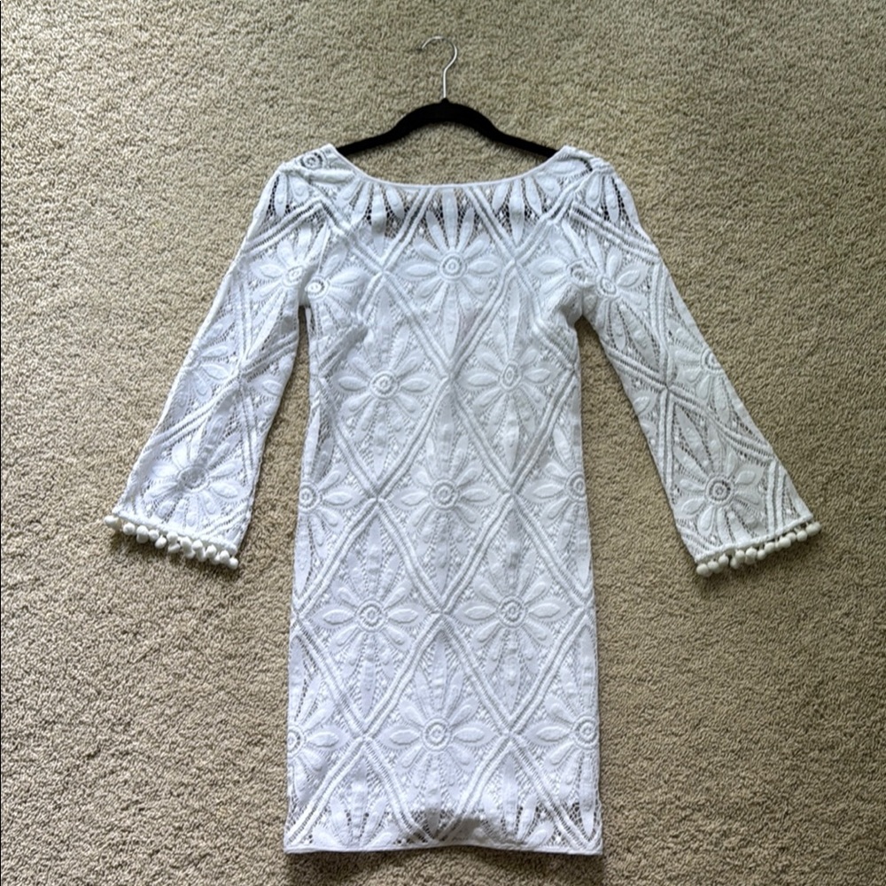 NWOT XS Lilly Pulitzer White Off-the-Shoulder Sheath Dress
